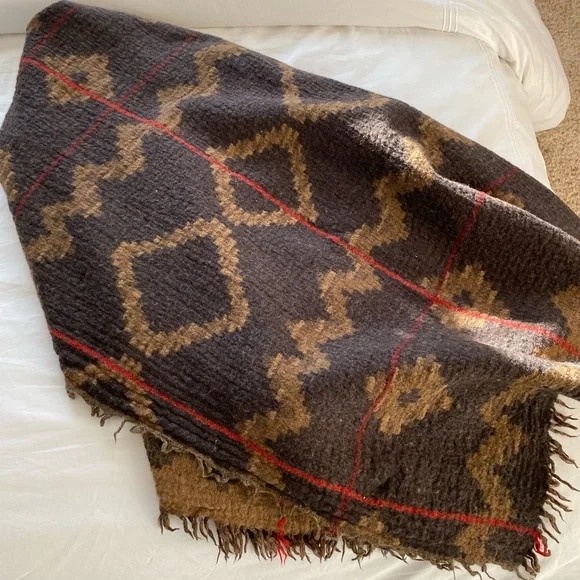 Aritzia wilfred blanket scarf - Picture 2 of 3